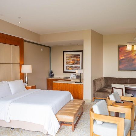 เดอะ เวสทิน อาบูดาบี กอล์ฟ รีสอร์ต แอนด์ สปา Hotel ภายนอก รูปภาพ