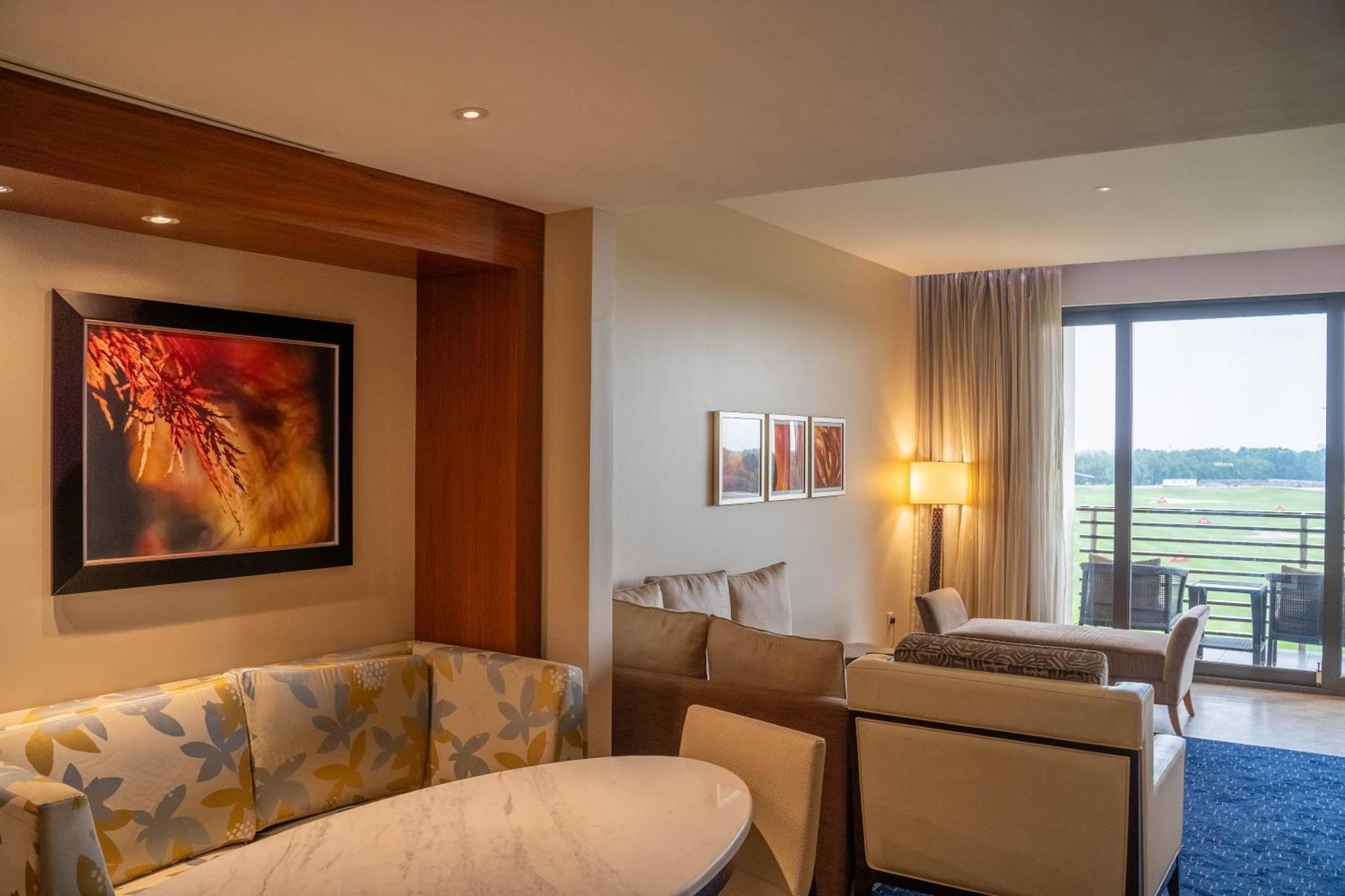เดอะ เวสทิน อาบูดาบี กอล์ฟ รีสอร์ต แอนด์ สปา Hotel ภายนอก รูปภาพ