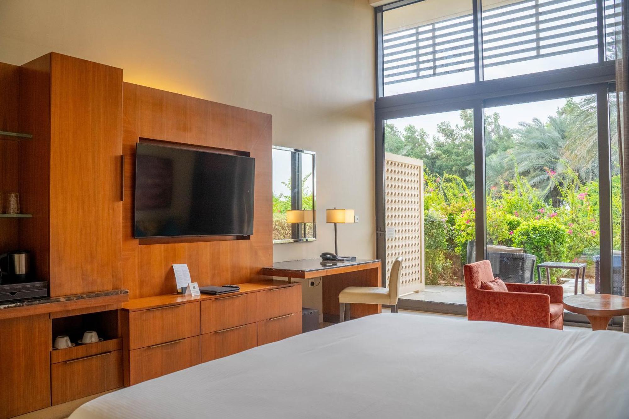 เดอะ เวสทิน อาบูดาบี กอล์ฟ รีสอร์ต แอนด์ สปา Hotel ภายนอก รูปภาพ
