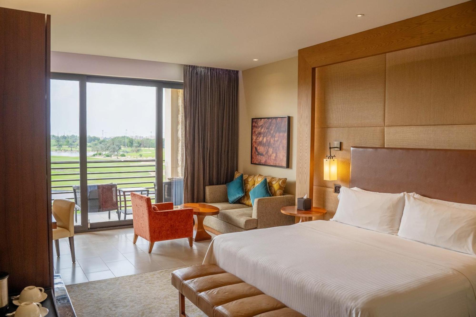 เดอะ เวสทิน อาบูดาบี กอล์ฟ รีสอร์ต แอนด์ สปา Hotel ภายนอก รูปภาพ